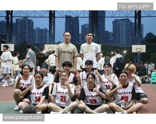 赛后分析：北京篮球队与深圳篮球队的耐力较量与战术探讨